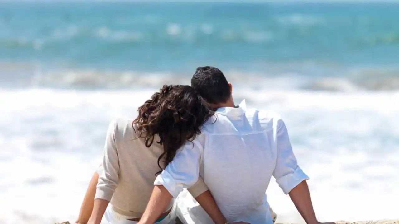 Finding Love Online: A Considerable Latidreams Review